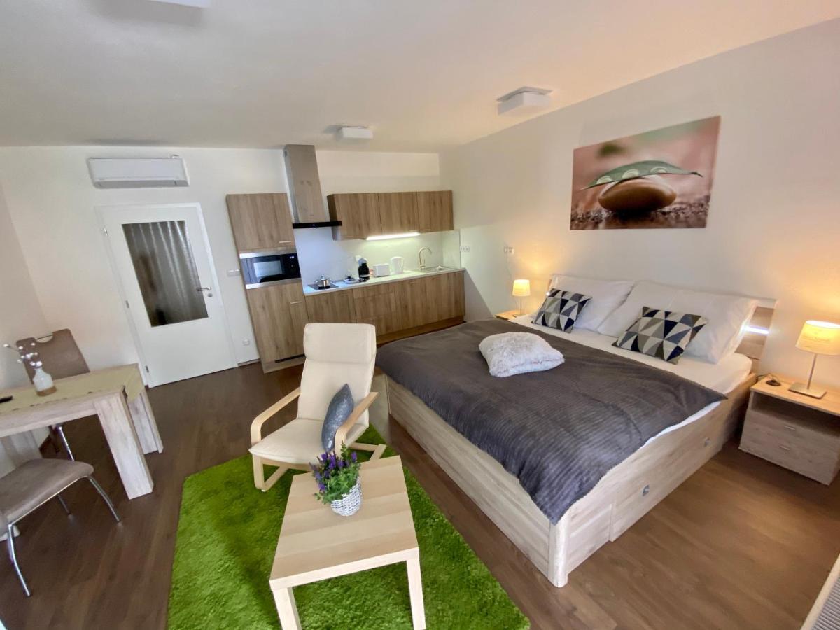 Apartmany Duo Třeboň Buitenkant foto